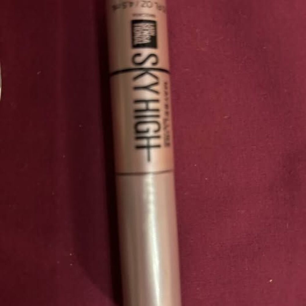 Mascara Bundle - Full Size and Deluxe Sample Size - Picture 3 of 4